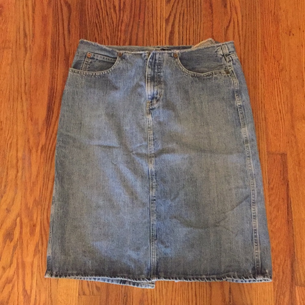 Denim skirt